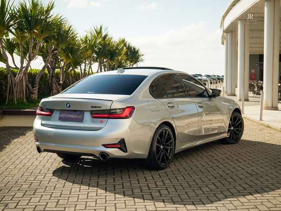BMW-320i-2.0 16V TURBO GASOLINA SPORT GP AUTOMÁTICO BMW-320i-2020