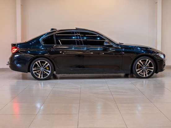 BMW-320i-2.0 SPORT GP 16V TURBO ACTIVE FLEX 4P AUTOMÁTICO BMW-320i-2018