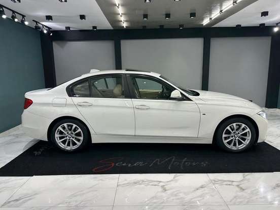 BMW-328i-2013