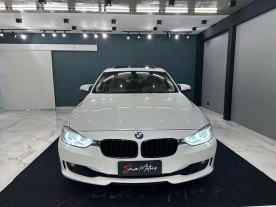 BMW-328i-2013