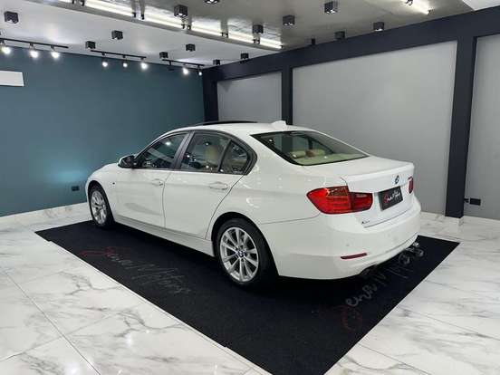 BMW-328i-2013