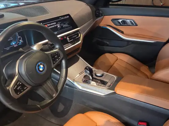 BMW-330e-2.0 16V TURBO HÍBRIDO M SPORT AUTOMÁTICO BMW-330e-2022