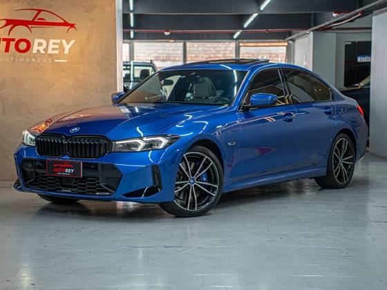 BMW 330e 2.0 16V TURBO HÍBRIDO M SPORT AUTOMÁTICO