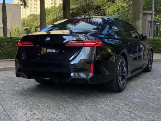 BMW-530e-2.0 TWINPOWER PHEV M SPORT AUTOMÁTICO BMW-530e-2024