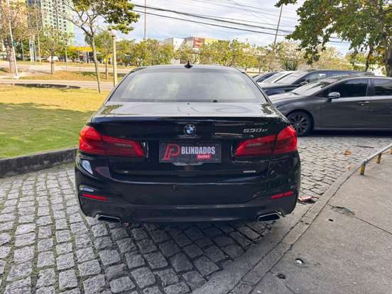 BMW-530e-2018