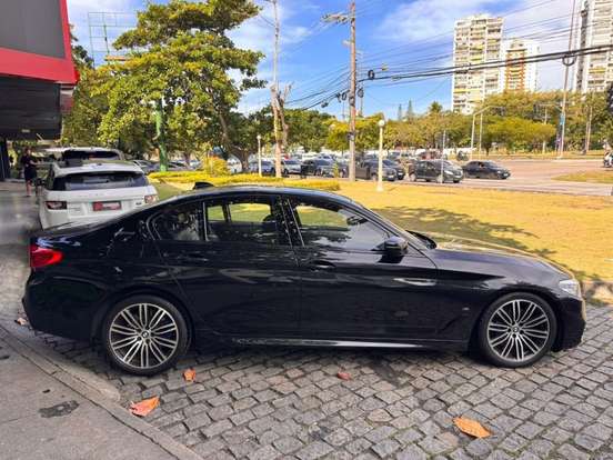 BMW-530e-2018