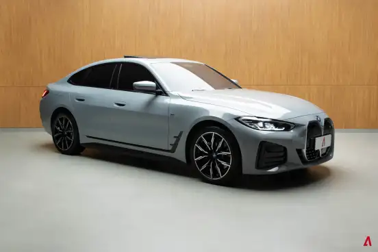 BMW-I4-2023
