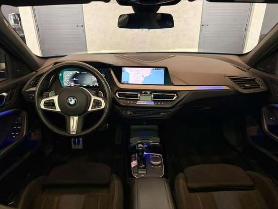 BMW-M 135i-2.0 16V TURBO GASOLINA XDRIVE AUTOMÁTICO BMW-M 135i-2019