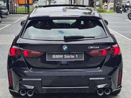 BMW-M 135i-2.0 16V TURBO GASOLINA XDRIVE STEPTRONIC BMW-M 135i-2026