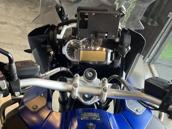 BMW-R 1200 GS ADVENTURE BMW-R 1200 GS ADVENTURE-2015