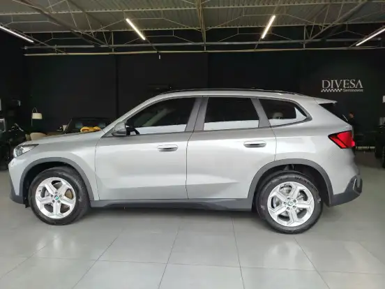 BMW-X1-1.5 12V TURBO GASOLINA SDRIVE18I GP STEPTRONIC BMW-X1-2023