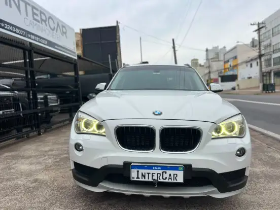 BMW-X1-2015