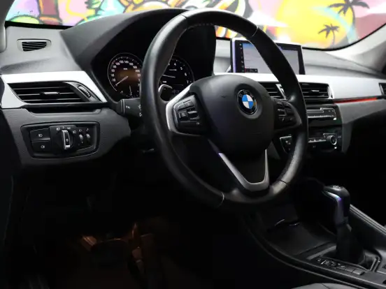 BMW-X1-2.0 16V TURBO ACTIVEFLEX SDRIVE20I 4P AUTOMÁTICO BMW-X1-2019