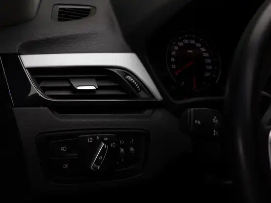 BMW-X1-2.0 16V TURBO ACTIVEFLEX SDRIVE20I 4P AUTOMÁTICO BMW-X1-2019
