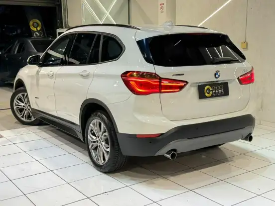 BMW-X1-2.0 16V TURBO ACTIVEFLEX SDRIVE20I 4P AUTOMÁTICO BMW-X1-2018