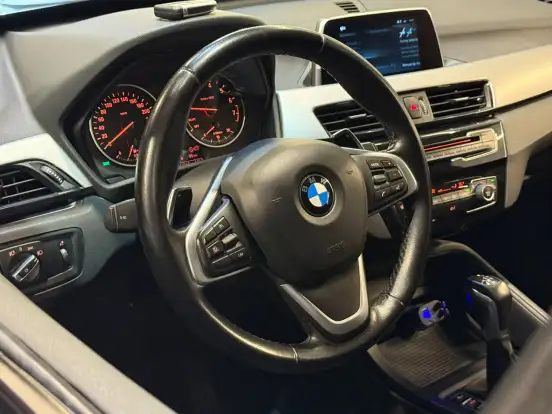 BMW-X1-2.0 16V TURBO ACTIVEFLEX SDRIVE20I 4P AUTOMÁTICO BMW-X1-2018