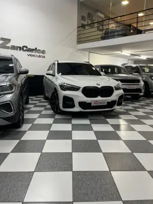 BMW-X1-2022