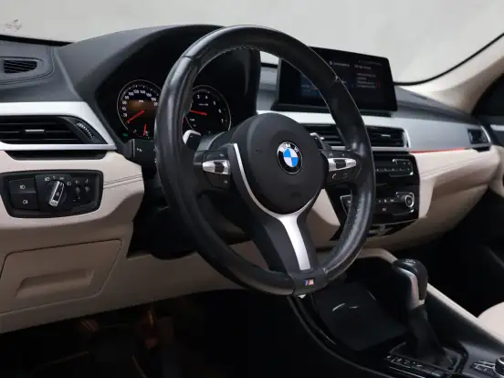 BMW-X1-2.0 16V TURBO ACTIVEFLEX SDRIVE20I X-LINE PLUS 4P AUTOMÁTICO BMW-X1-2022