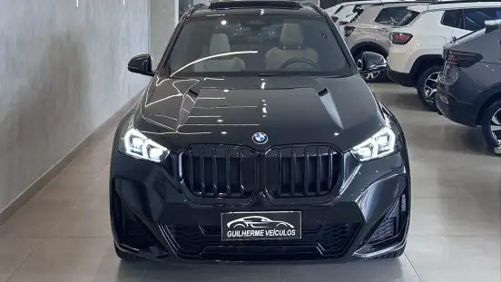 BMW-X1-2024