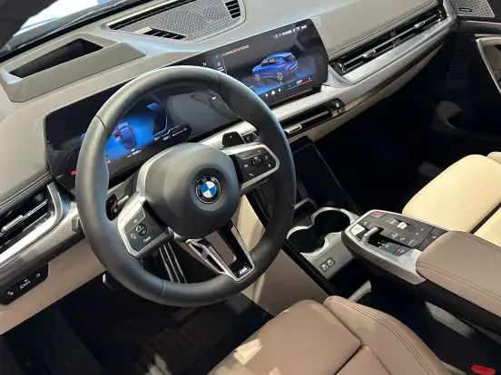 BMW-X1-2025
