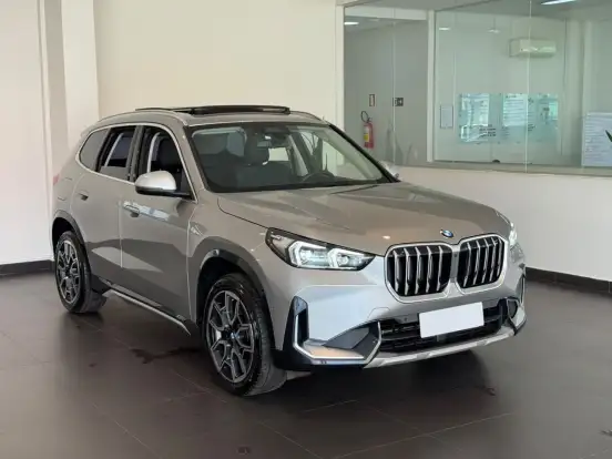 BMW-X1-2023