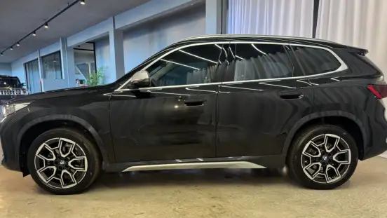 BMW-X1-2023