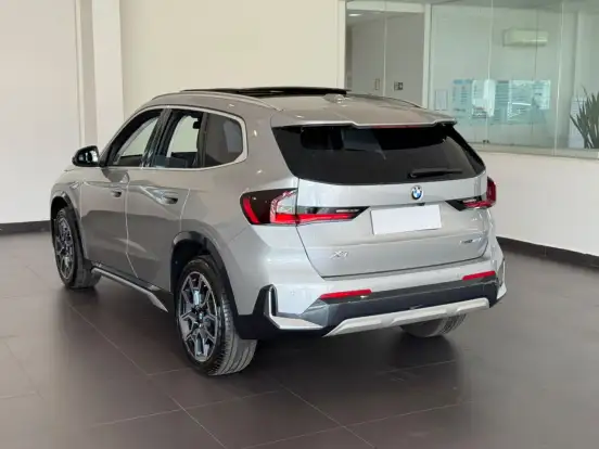 BMW-X1-2.0 16V TURBO GASOLINA SDRIVE20I X-LINE STEPTRONIC BMW-X1-2023