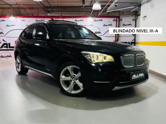BMW-X1-2.0 20I GP 4X2 16V GASOLINA 4P AUTOMÁTICO BMW-X1-2013