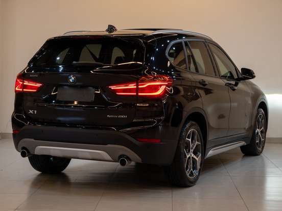 BMW-X1-2018