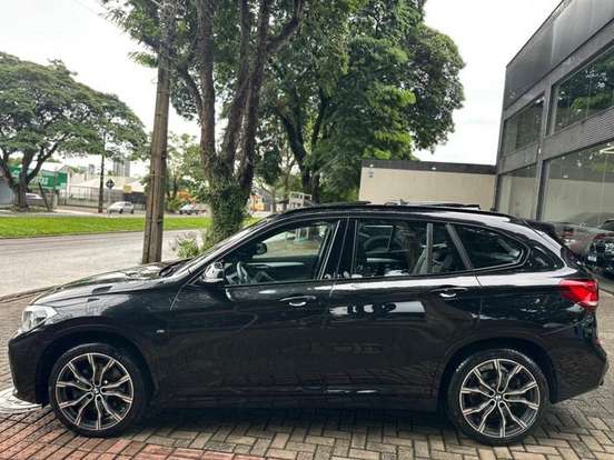 BMW-X1-2022