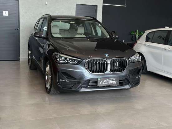 BMW-X1-2.0 16V TURBO ACTIVEFLEX SDRIVE20I X-LINE 4P AUTOMÁTICO BMW-X1-2019