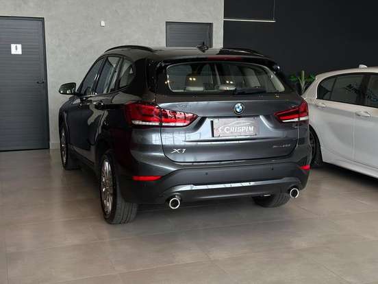 BMW-X1-2.0 16V TURBO ACTIVEFLEX SDRIVE20I X-LINE 4P AUTOMÁTICO BMW-X1-2019