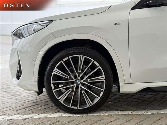 BMW-X1-2.0 16V TURBO GASOLINA SDRIVE20I M SPORT STEPTRONIC BMW-X1-2023