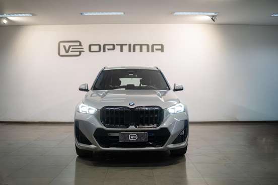 BMW-X1-2024