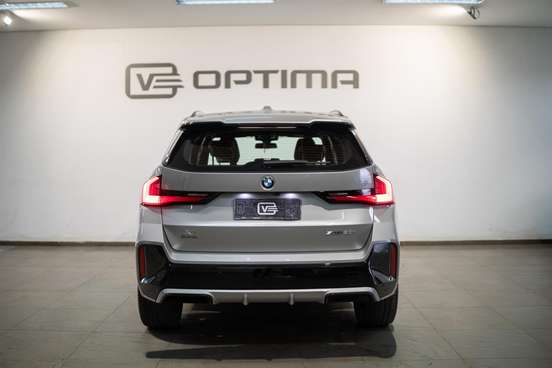 BMW-X1-2024