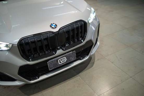 BMW-X1-2024