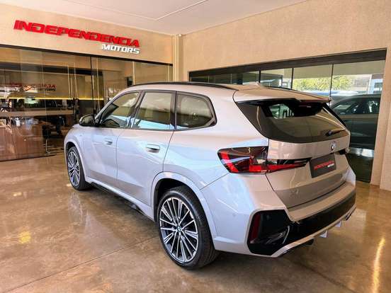 BMW-X1-2.0 16V TURBO GASOLINA SDRIVE20I M SPORT STEPTRONIC BMW-X1-2024