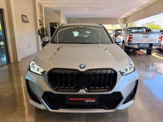 BMW-X1-2.0 16V TURBO GASOLINA SDRIVE20I M SPORT STEPTRONIC BMW-X1-2024