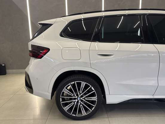BMW-X1-2025