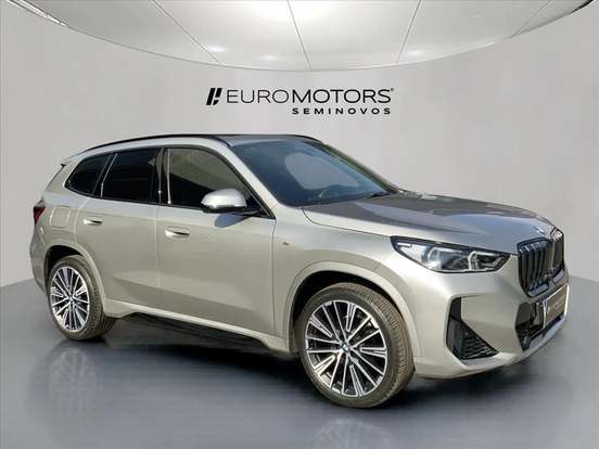 BMW-X1-2023