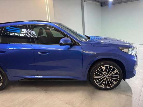 BMW-X1-2024