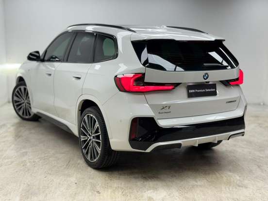 BMW-X1-2025