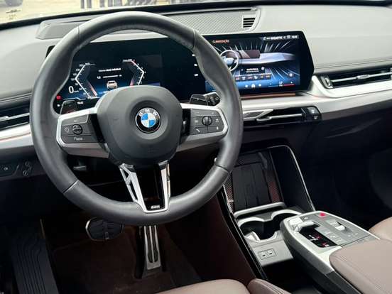 BMW-X1-2024