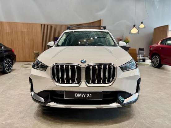 BMW-X1-2.0 16V TURBO GASOLINA SDRIVE20I X-LINE STEPTRONIC BMW-X1-2026