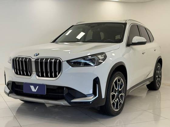 BMW X1 2.0 16V TURBO GASOLINA SDRIVE20I X-LINE STEPTRONIC