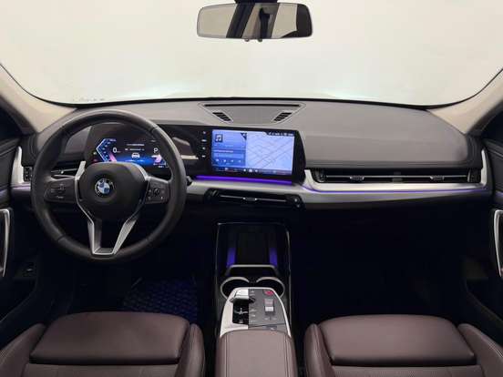 BMW-X1-2024