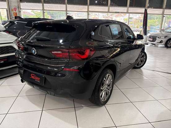 BMW-X2-2021
