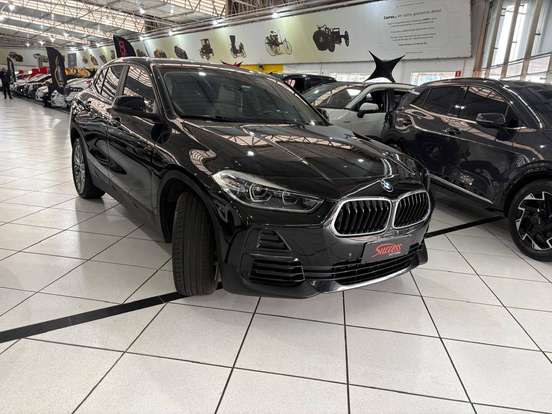 BMW-X2-2021