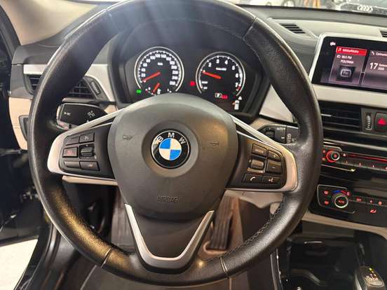 BMW-X2-2021