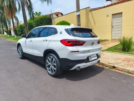 BMW-X2-2019